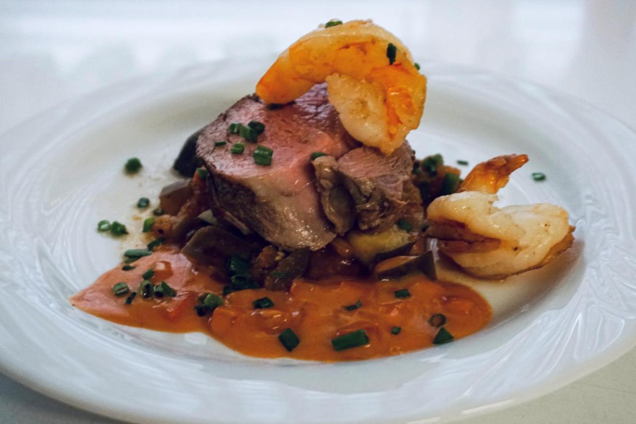Hotel-Restaurant Vier Linden 슈타데 외부 사진