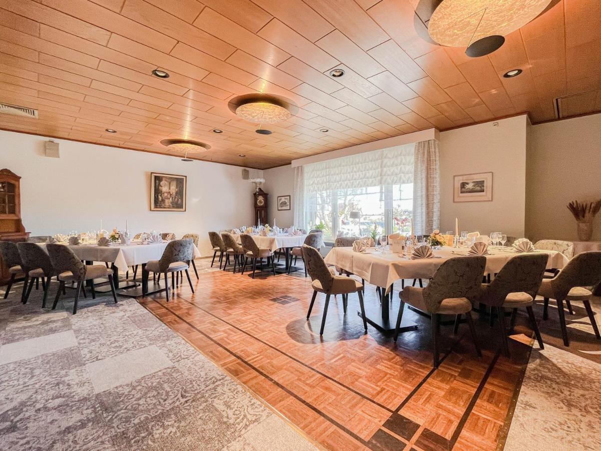 Hotel-Restaurant Vier Linden 슈타데 외부 사진