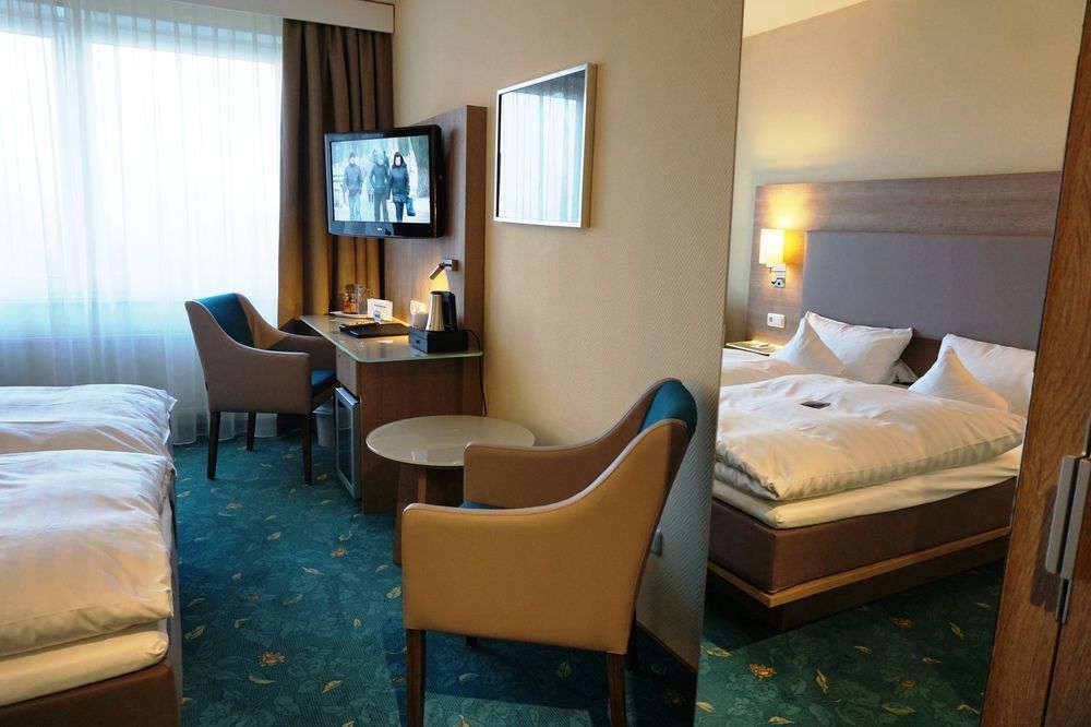 Hotel-Restaurant Vier Linden 슈타데 외부 사진